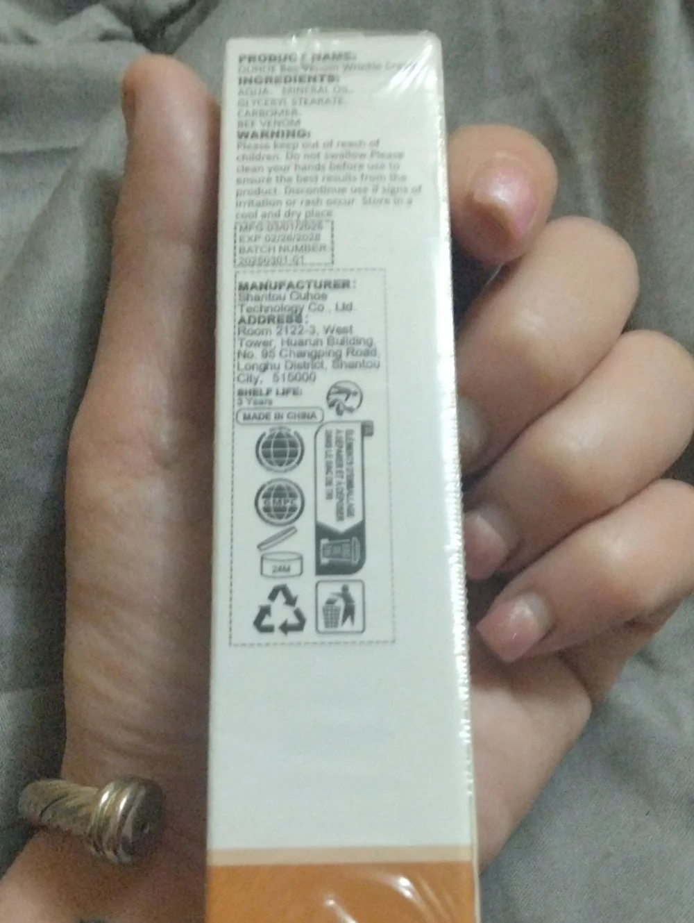 BOTOX Bee Venom Facial Cream - White & Gold Packaging